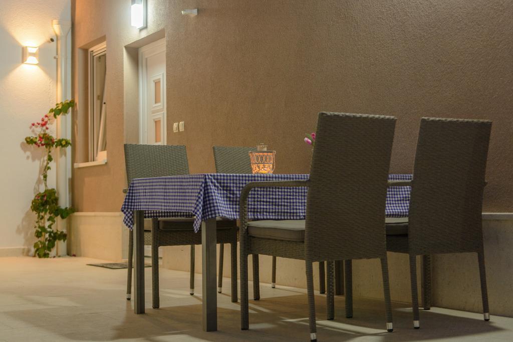 Apartments Villa Atlantis Trogir Luaran gambar